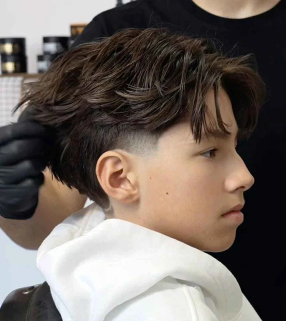 Top 30 Middle Part Haircut Proven Timeless Curtain Look Top 30 Middle Part Haircut Proven Timeless Curtain Look