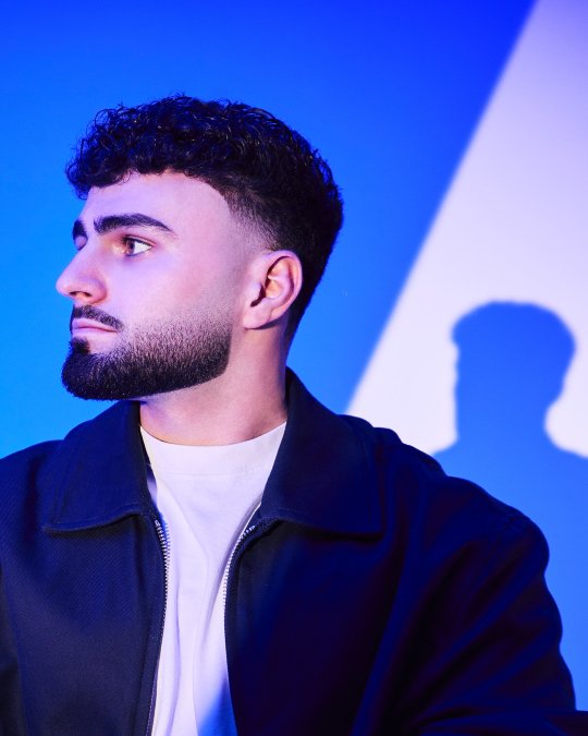 Curly Crop Taper Beard