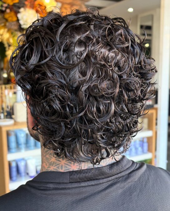 A Rounded Curly Perm