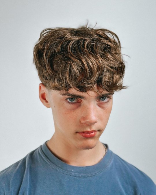 Medium Wavy Bowl Fringe